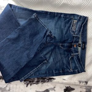 White House Black Market